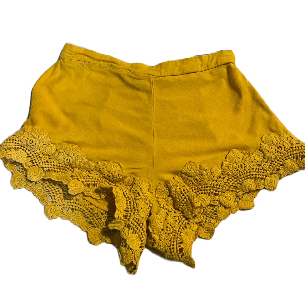 COPY - • Forever 21 Yellow Crochet Floral Trim Shorts - Picture 3 of 7